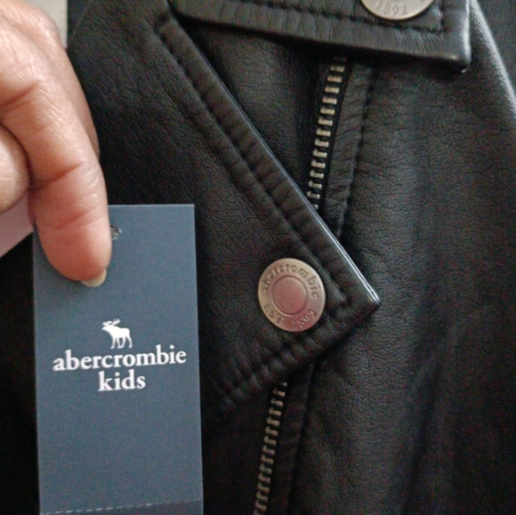 Abercrombie kids - Picture 6 of 9